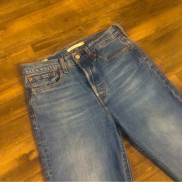 Levi’s Wedgie straight jeans button fly medium wash size 27 - Picture 2 of 13